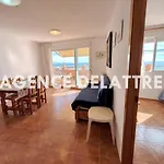 Apartament Cornisa 31 *
